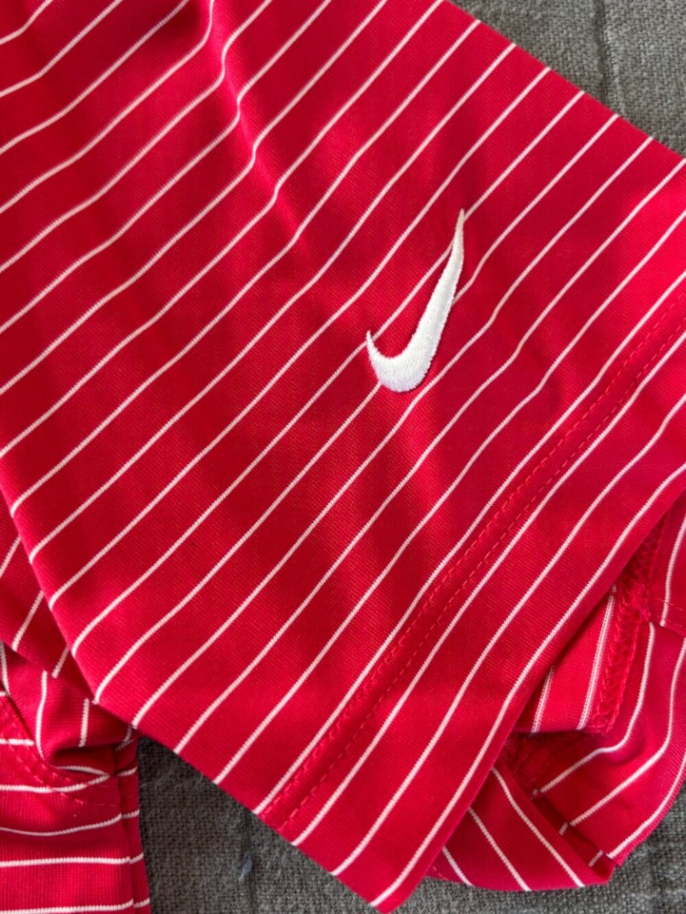 Nike Golf Performance Polo Shirt Red White Striped Short Sleeve Men's Medium EUC - Picture 3 of 6